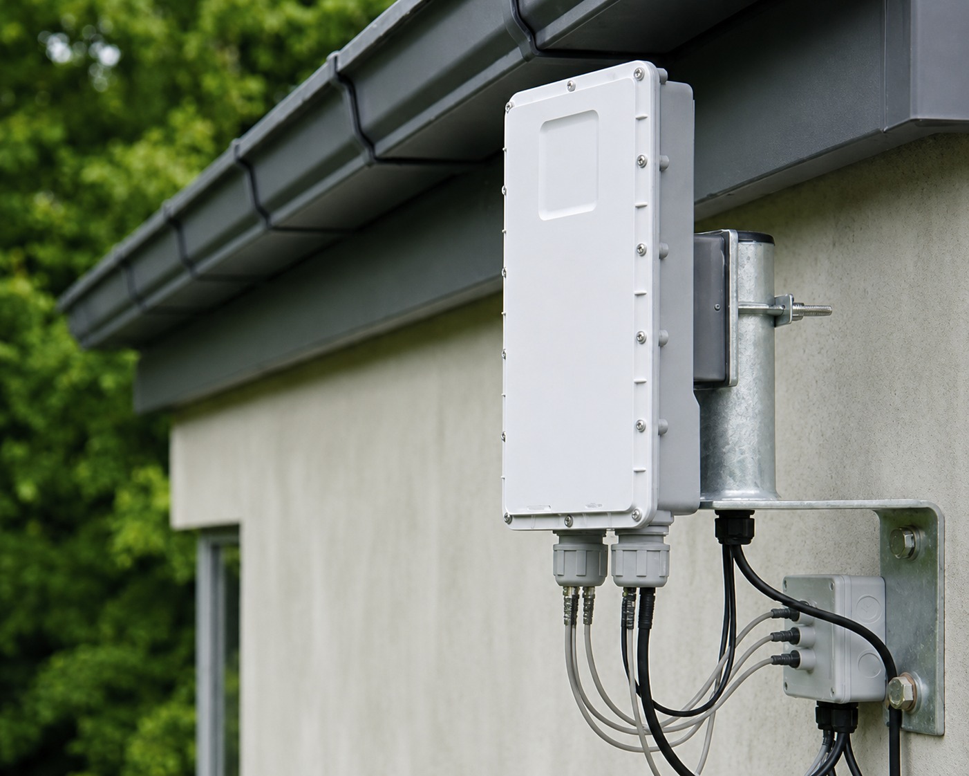 WiFi Wall Bracket - Electro Galvanised (130x100x38mm) - Image 5